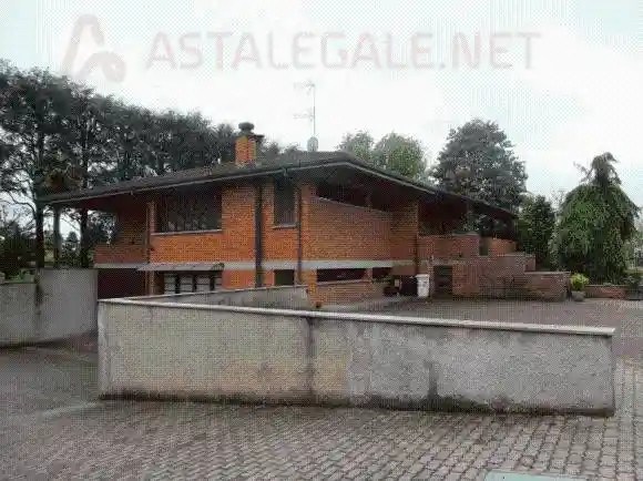 Villa in vendita a Ozzero