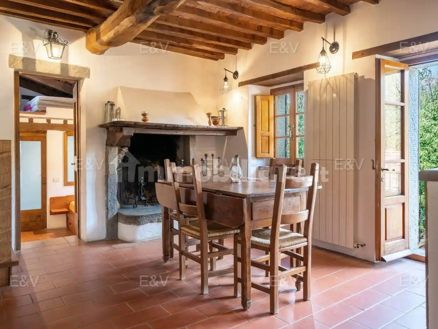 Rustico - Casale in vendita a Cortona