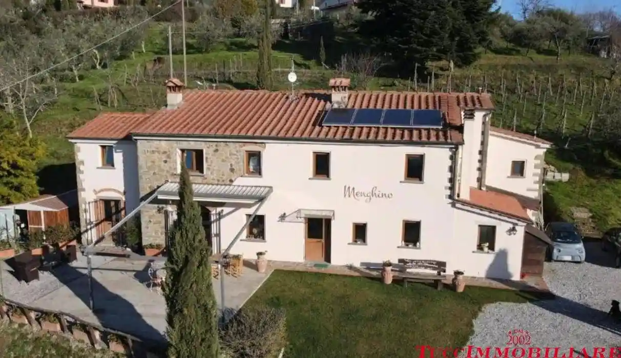 Rustico - Casale in vendita a Marliana