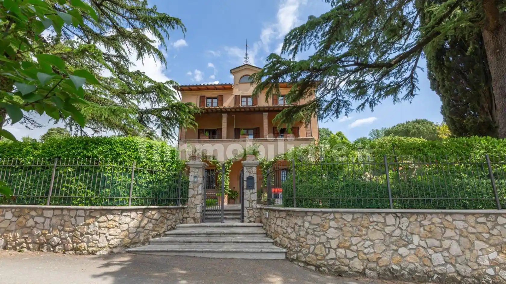 Villa in vendita a Cetona