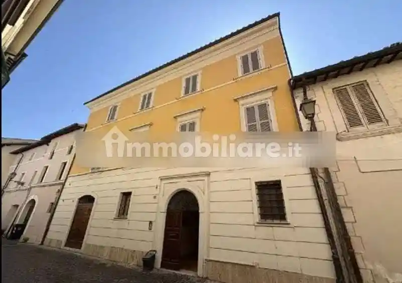Appartamento in vendita a Terni