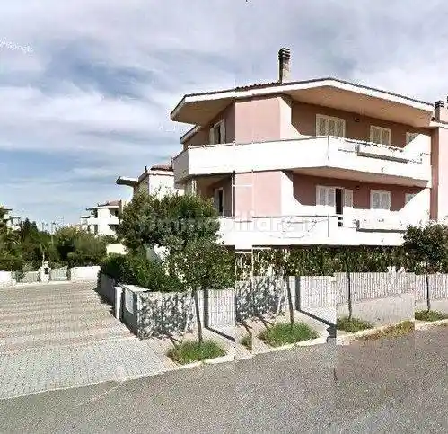 Appartamento in vendita a Cecina