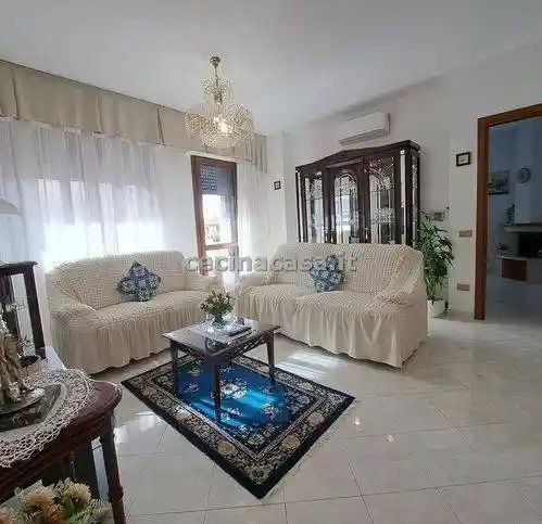 Appartamento in vendita a Cecina