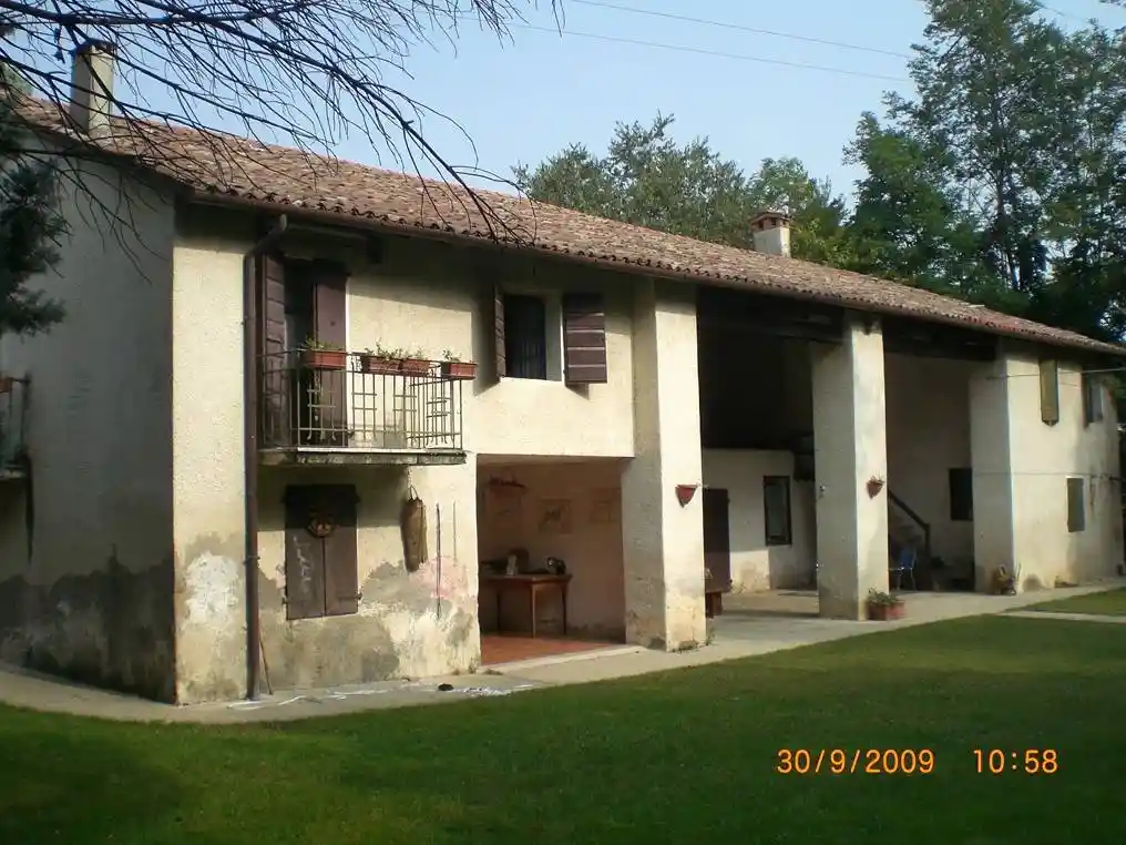 Rustico - Casale in vendita a Mussolente