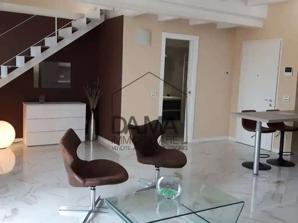 Appartamento in vendita a Parma