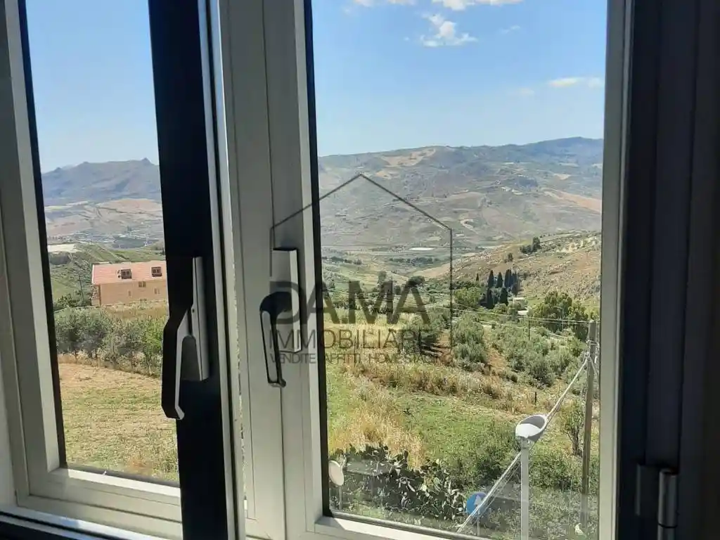 Appartamento in vendita a Sutera