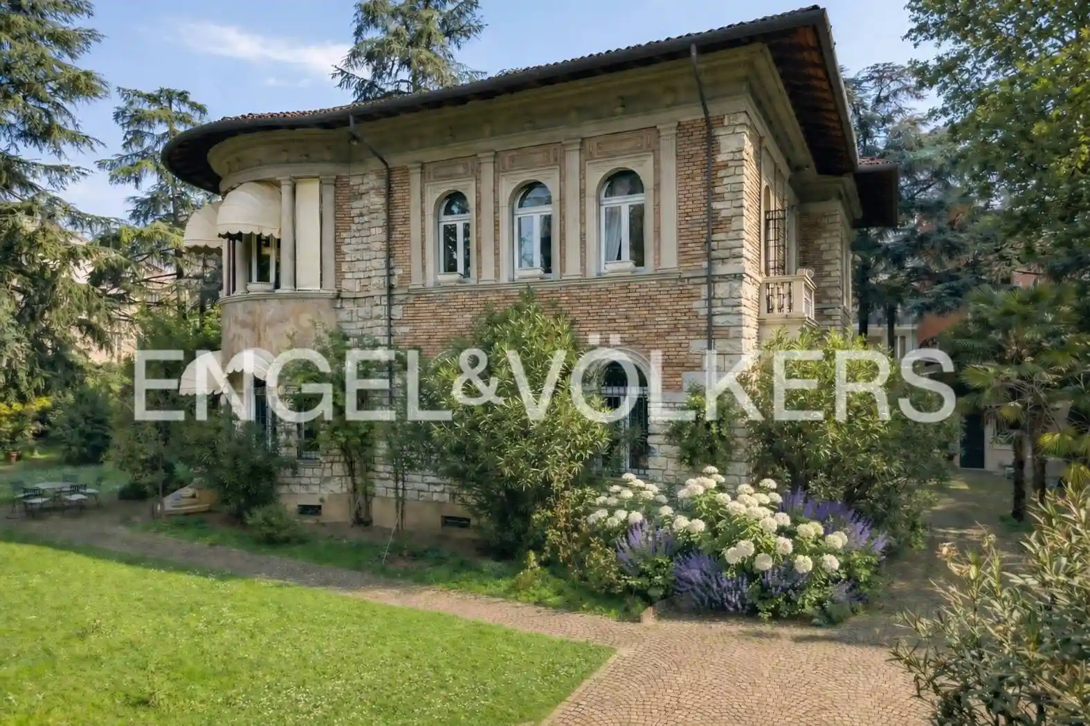 Villa in vendita a Brescia