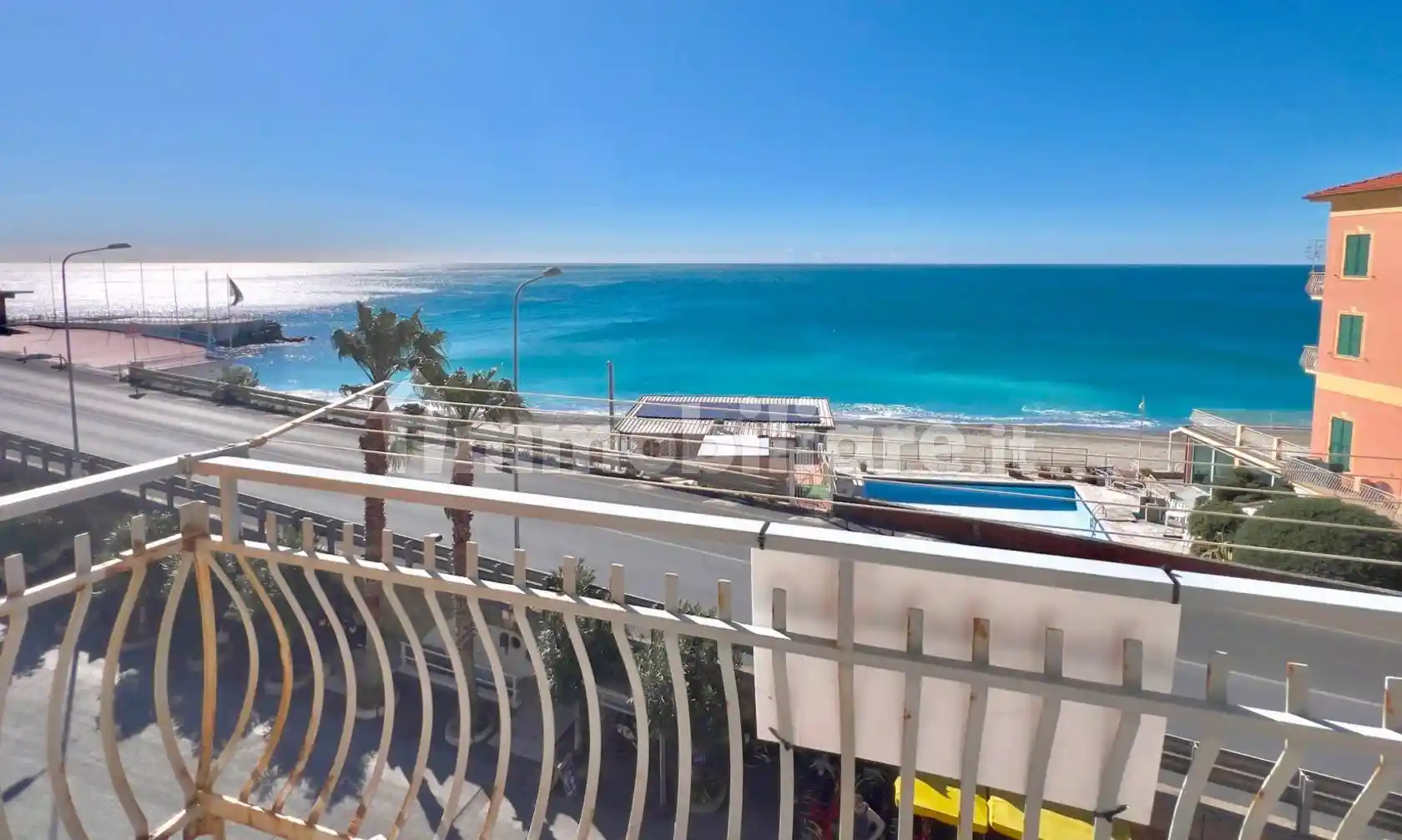 Appartamento in vendita a Varazze