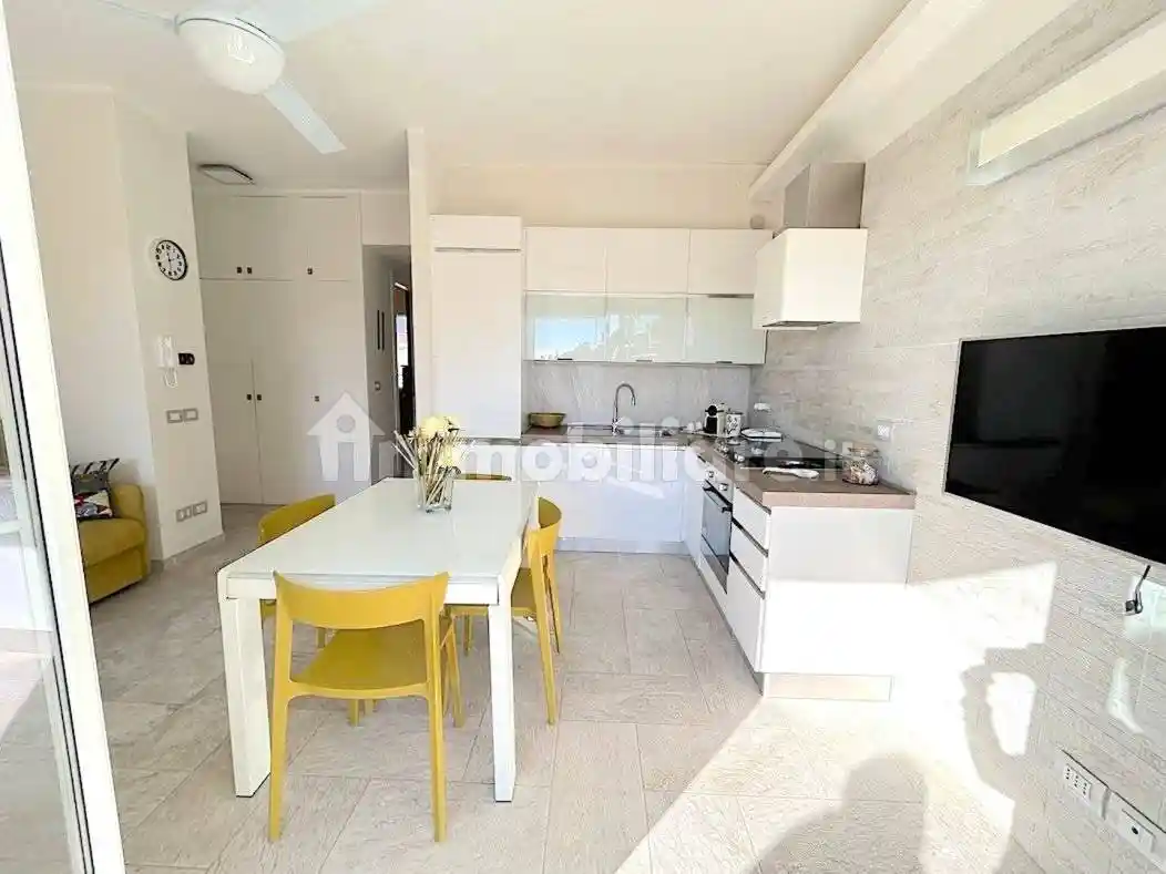 Appartamento in vendita a Finale Ligure