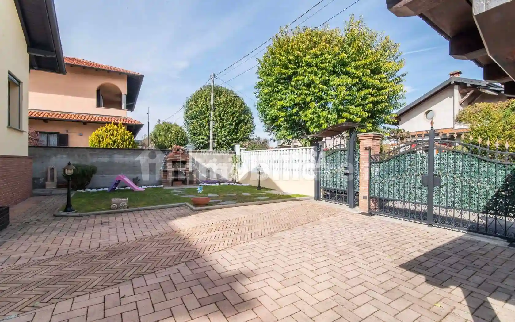 Villa - foto 2