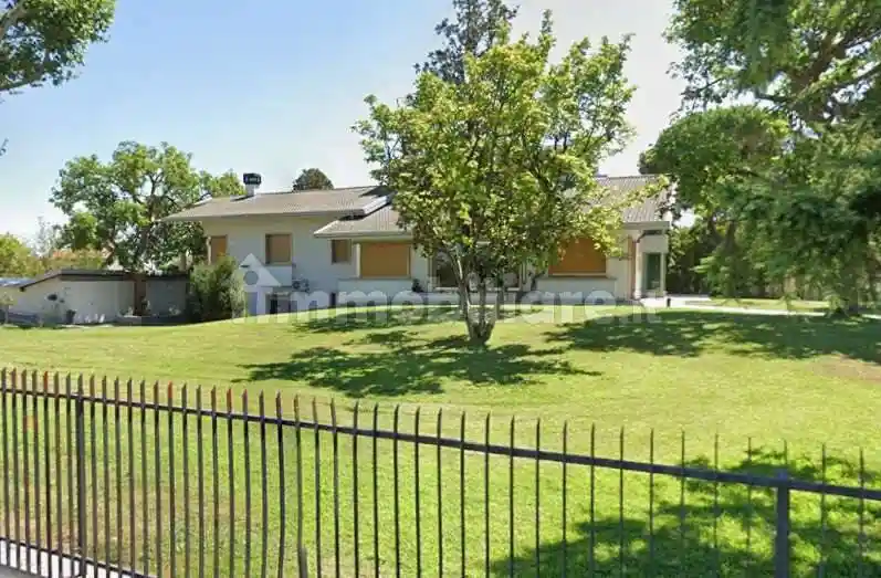 Villa in vendita a Corbetta