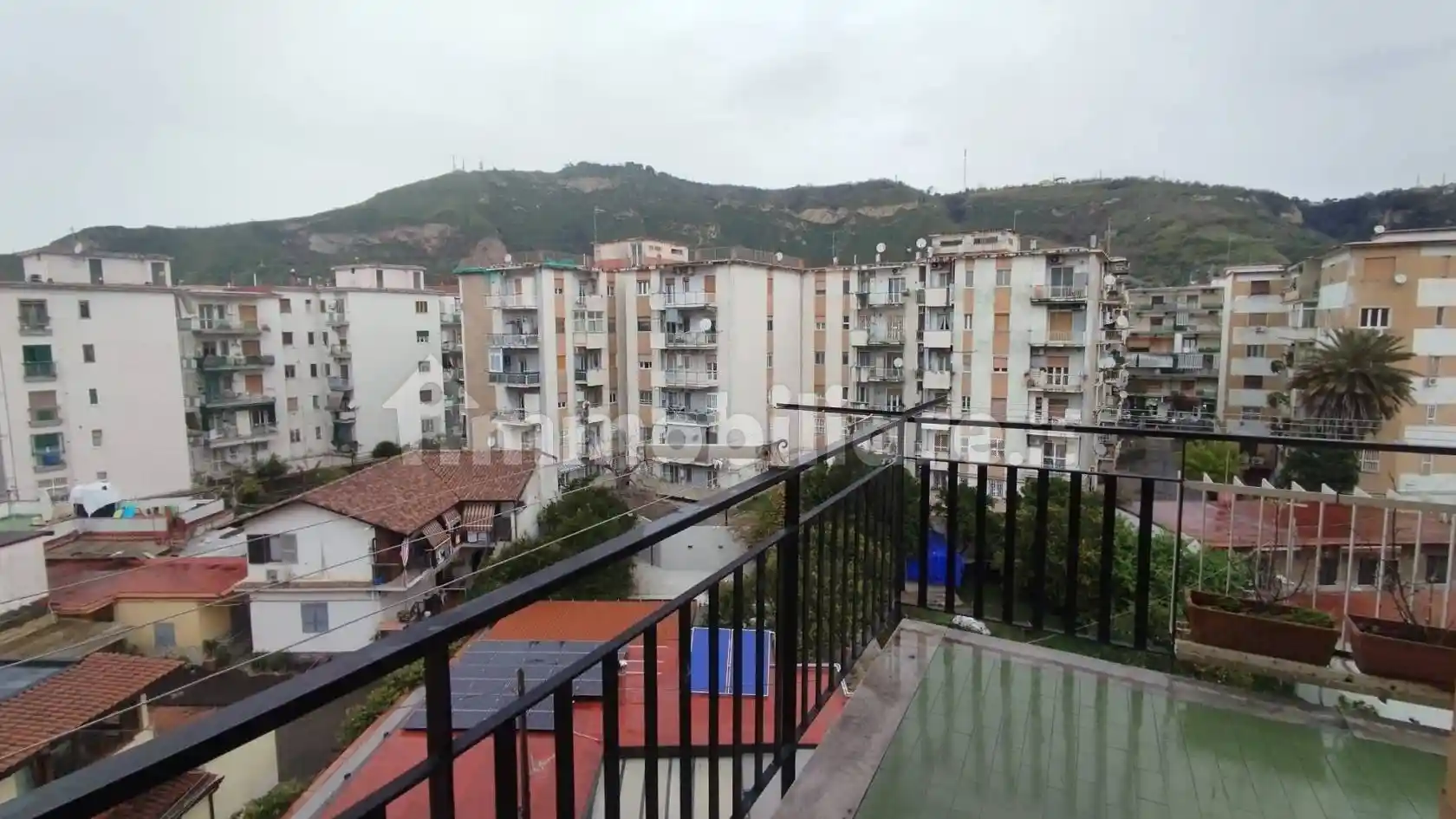 Appartamento in affitto a Napoli