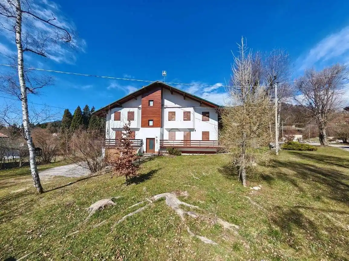 Appartamento in vendita a Roana