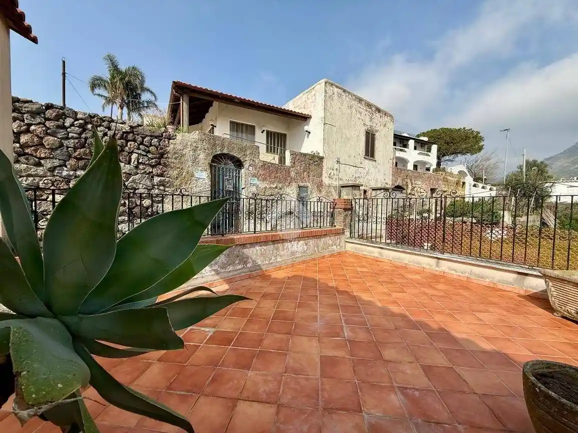 Appartamento in vendita a Forio