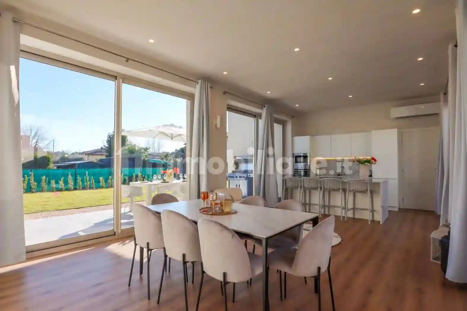 Villa - foto 4