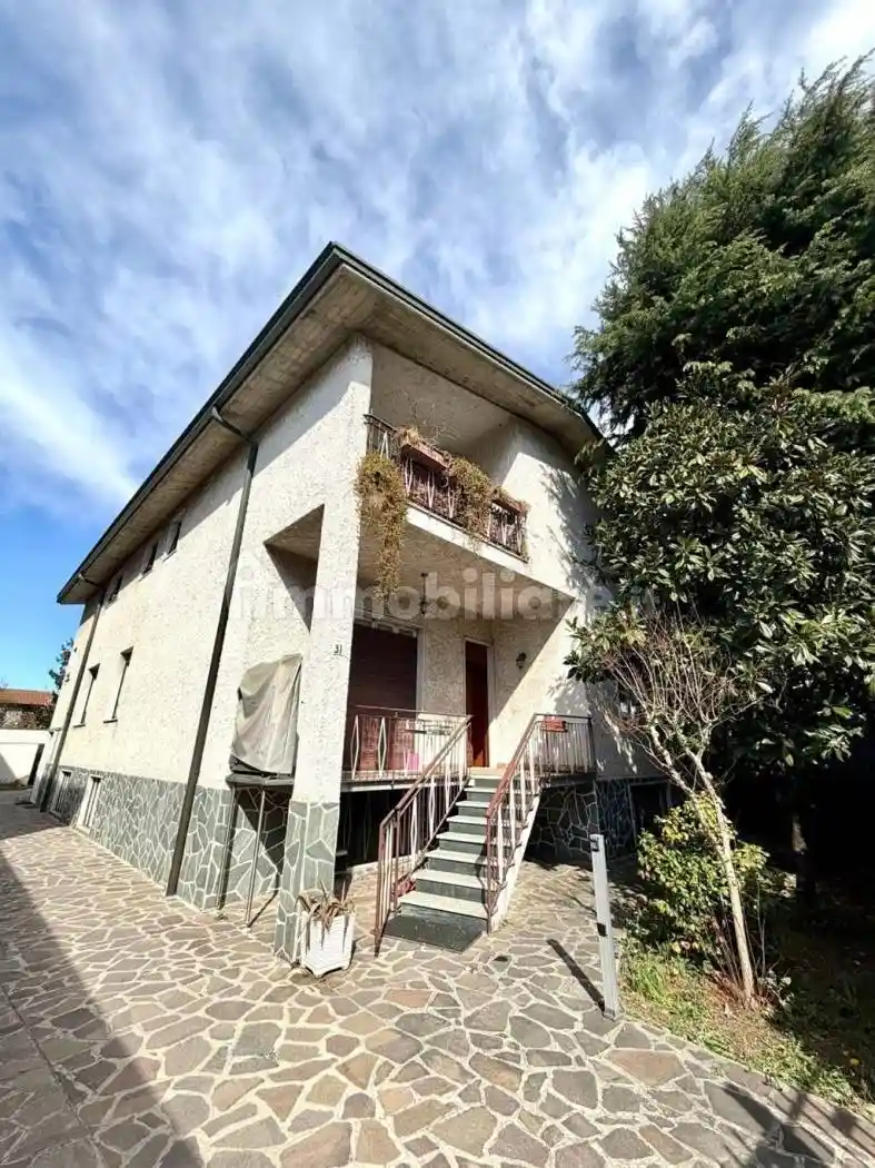 Villa in vendita a Monza