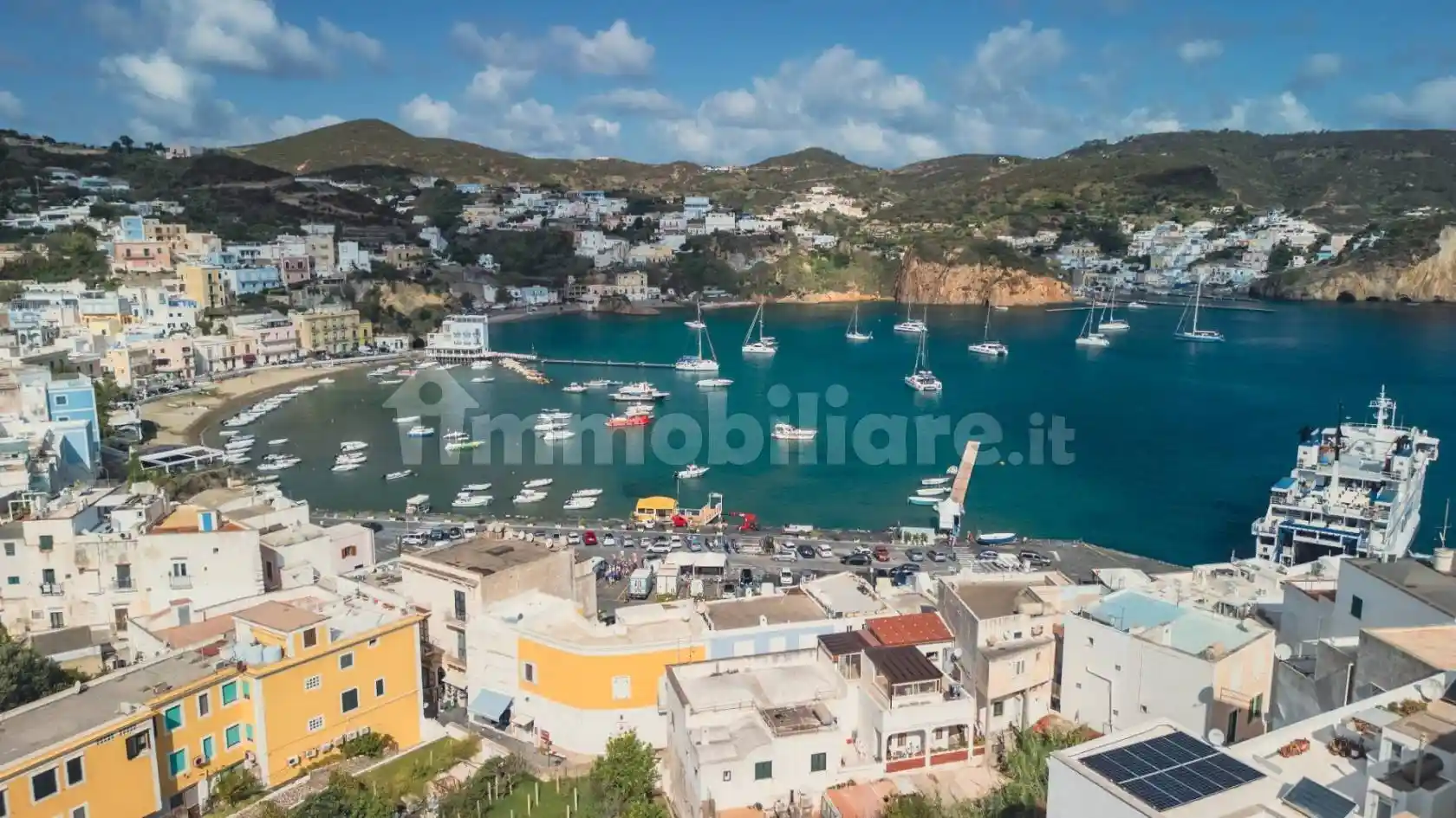 Appartamento in vendita a Ponza