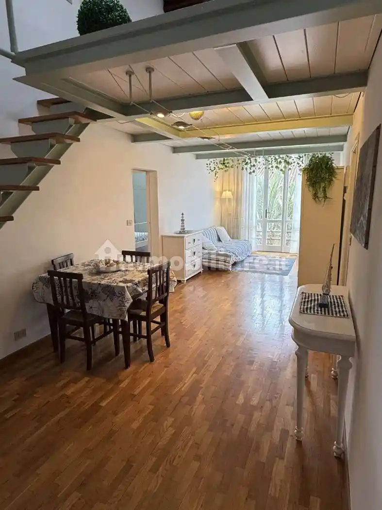 Appartamento in affitto a Pietrasanta