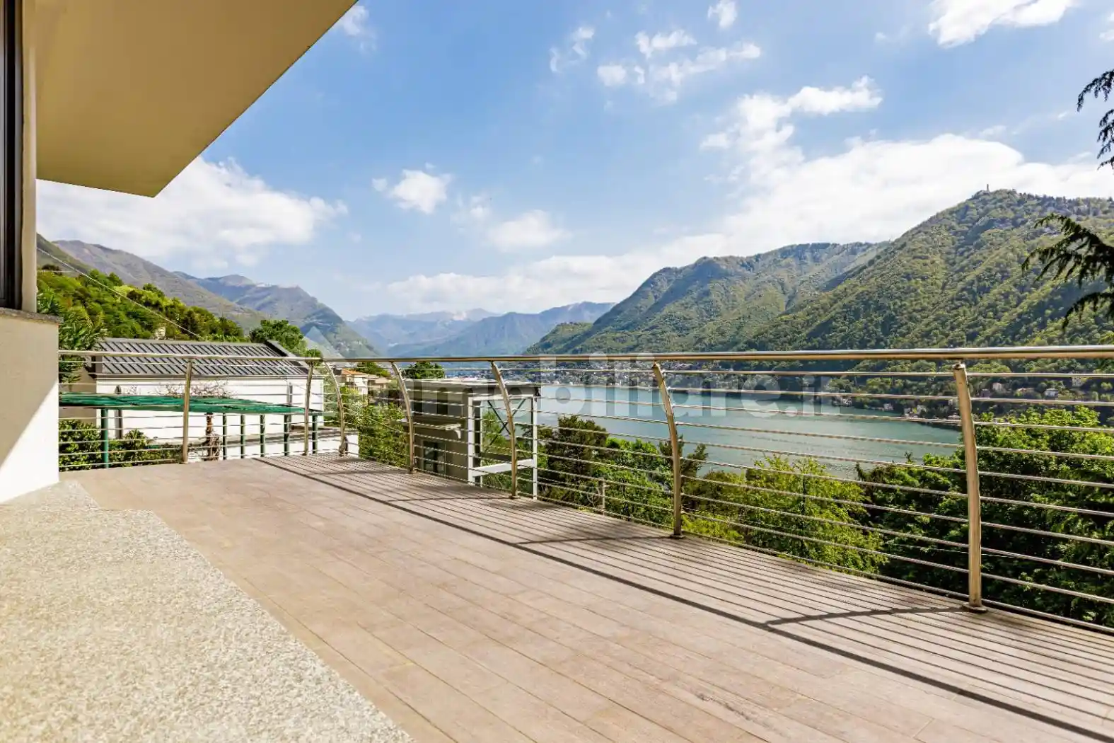 Villa in vendita a Como