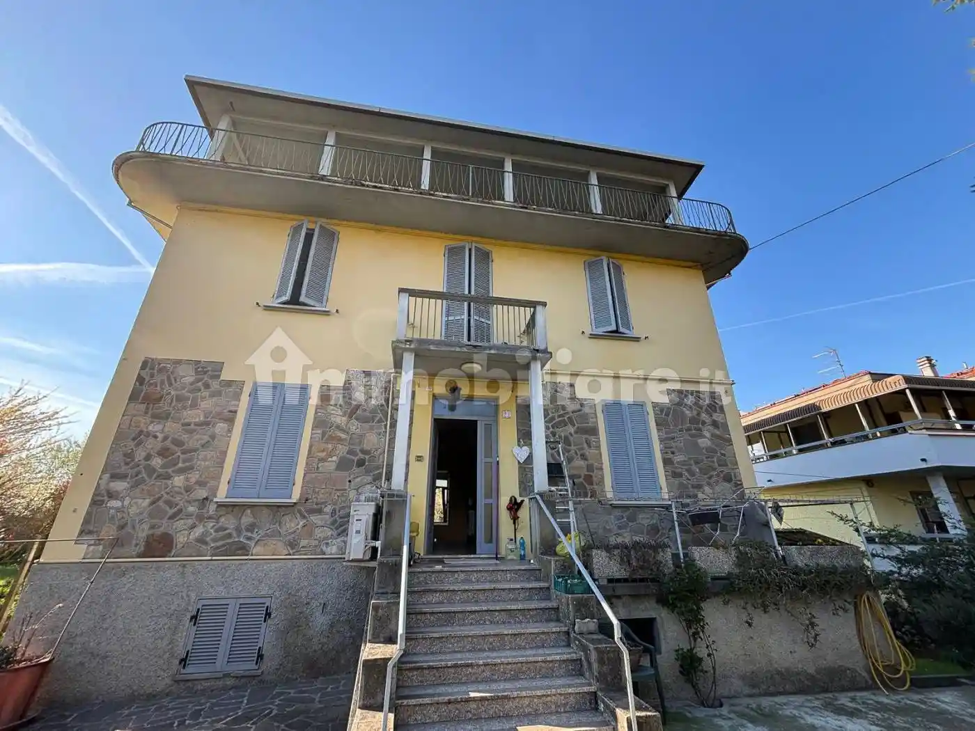 Villa in vendita a Collecchio