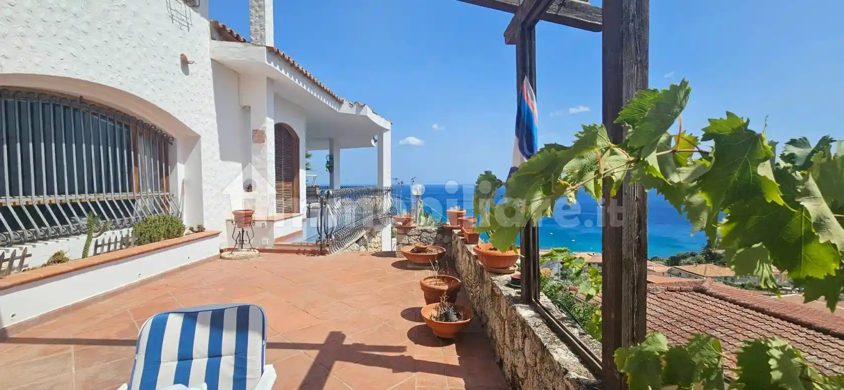 Villa in vendita a Stalettì