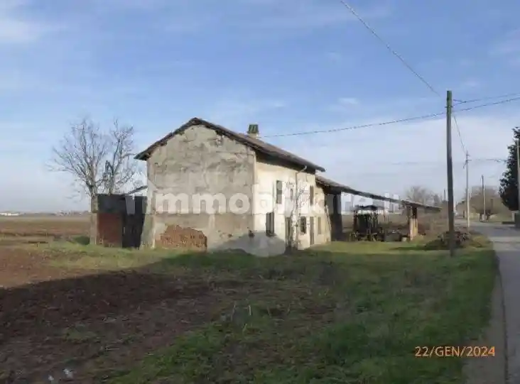 Casa indipendente in vendita a Alessandria