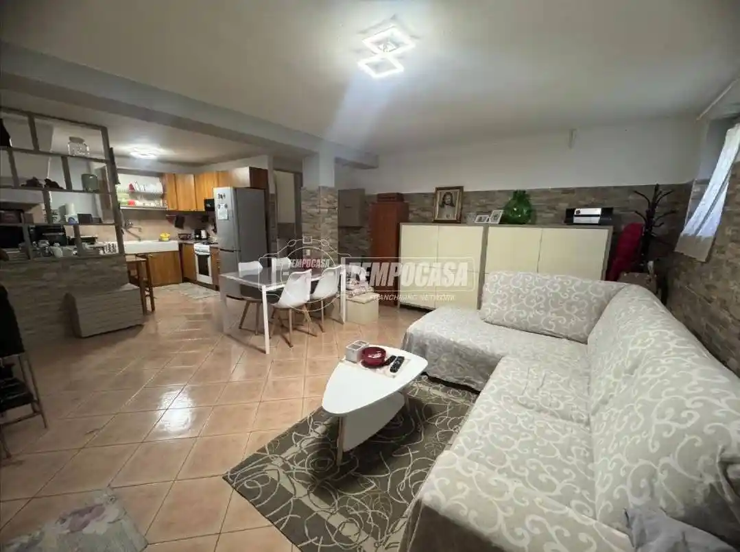 Appartamento in vendita a Baranzate