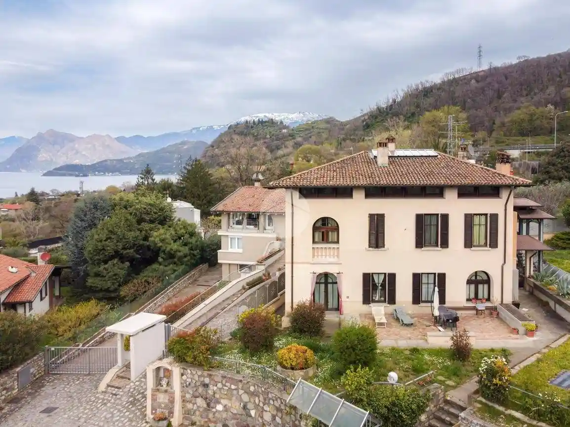 Appartamento in vendita a Iseo