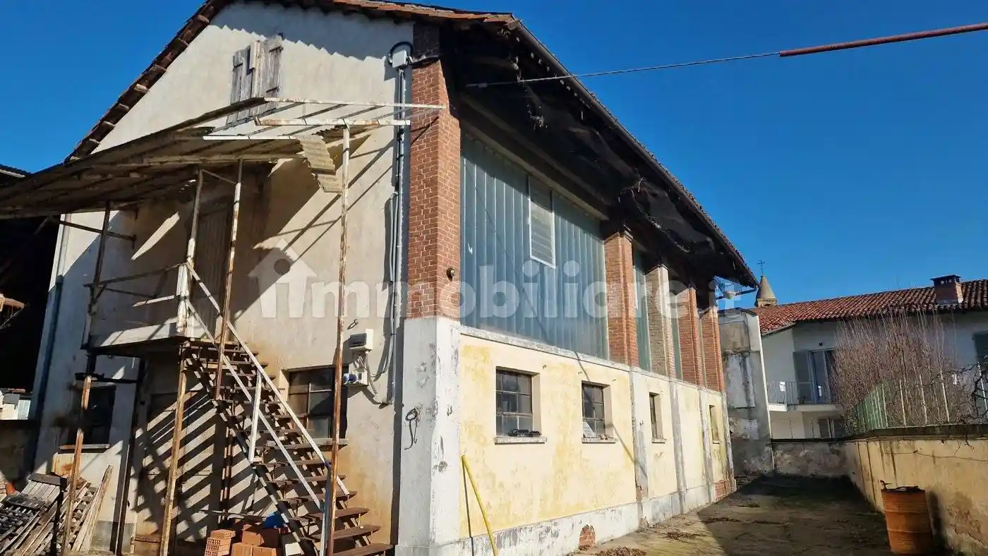 Rustico - Casale in vendita a Poirino