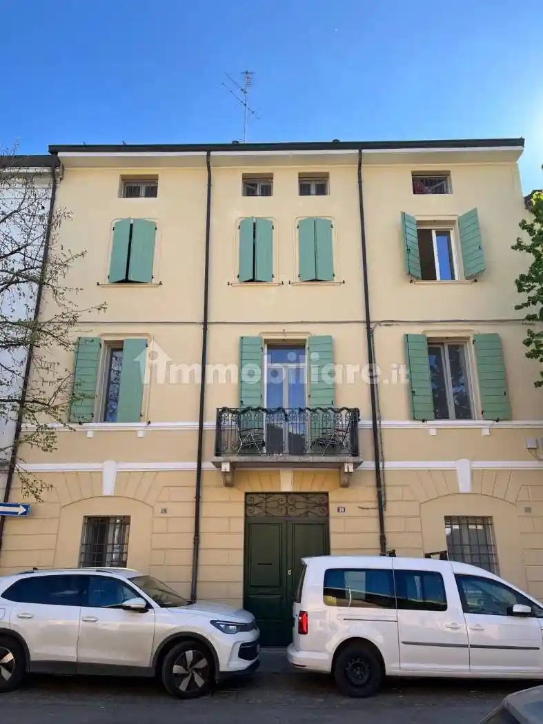Appartamento in affitto a Carpi