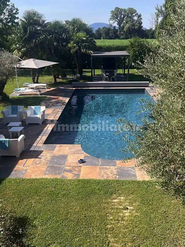 Villa in vendita a Selvazzano Dentro