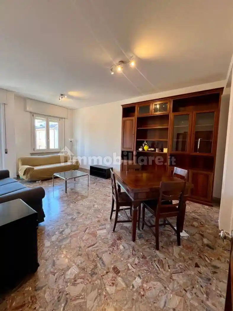 Appartamento in affitto a Forlì