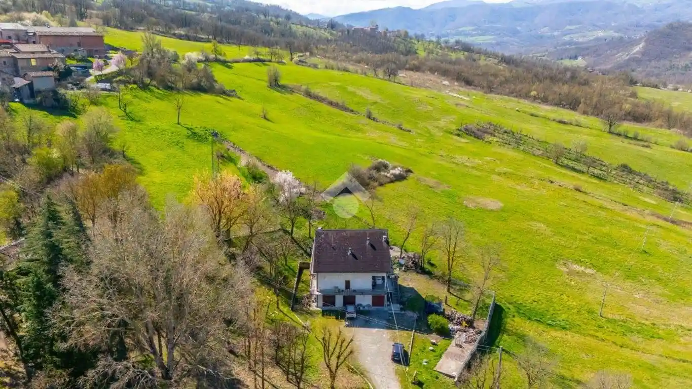 Appartamento in vendita a Canossa