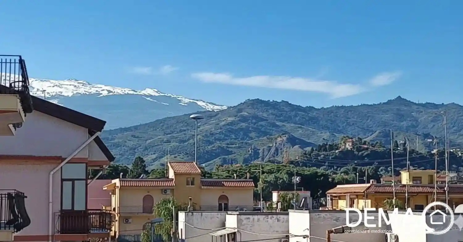 Appartamento in vendita a Giardini-Naxos