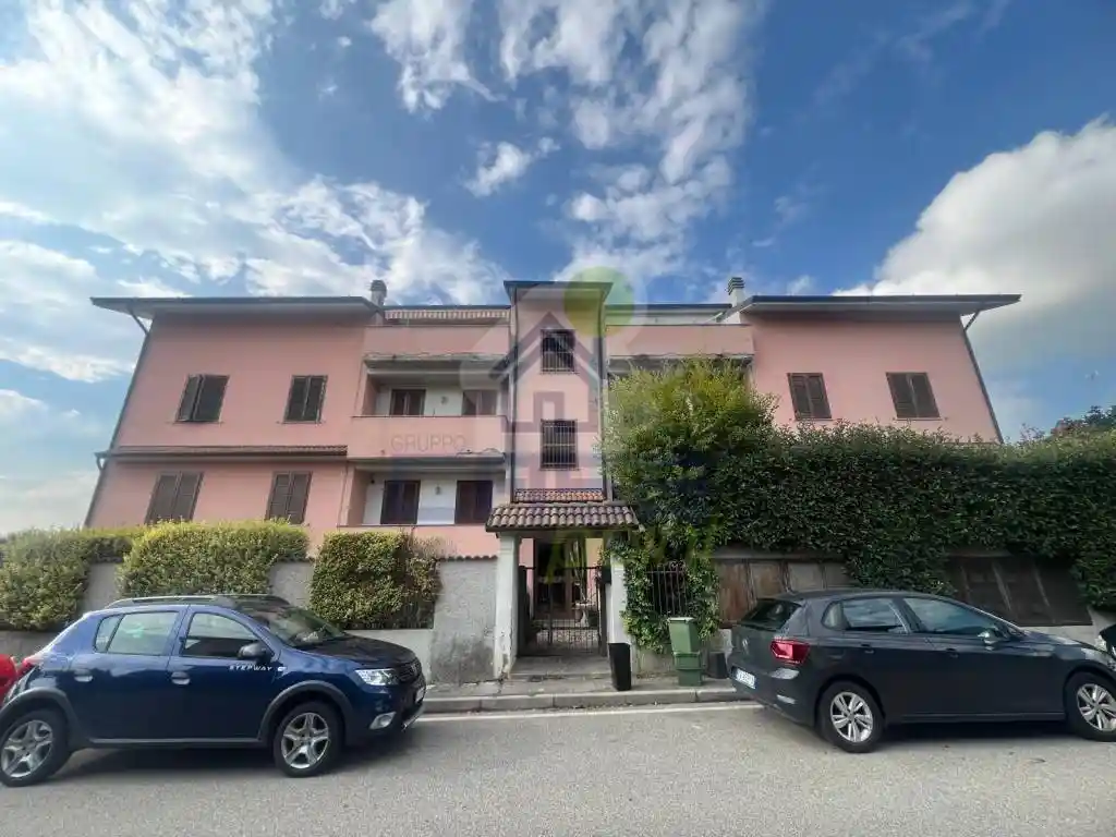 Appartamento in vendita a Miradolo Terme