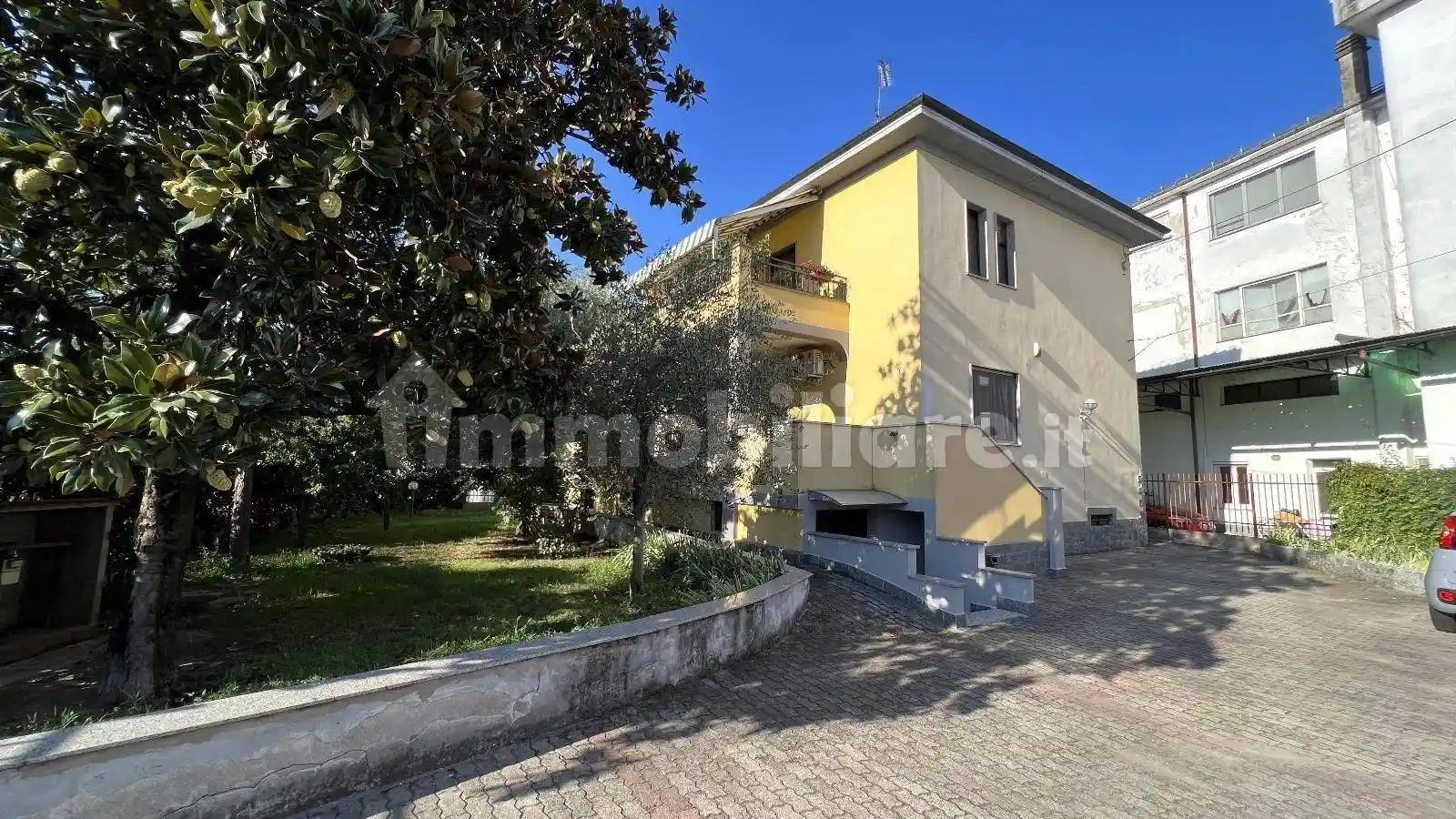 Appartamento in vendita a Binasco