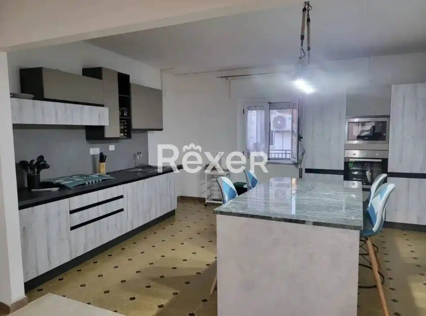 Appartamento in vendita a Scandale