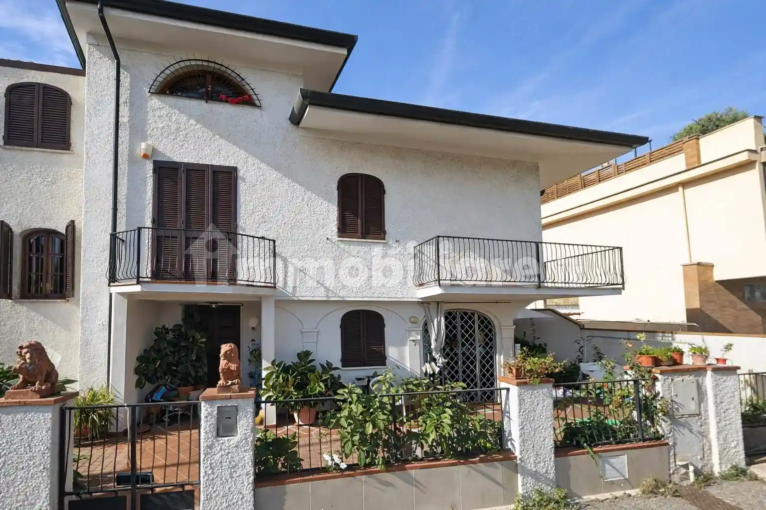 Appartamento in vendita a Viareggio