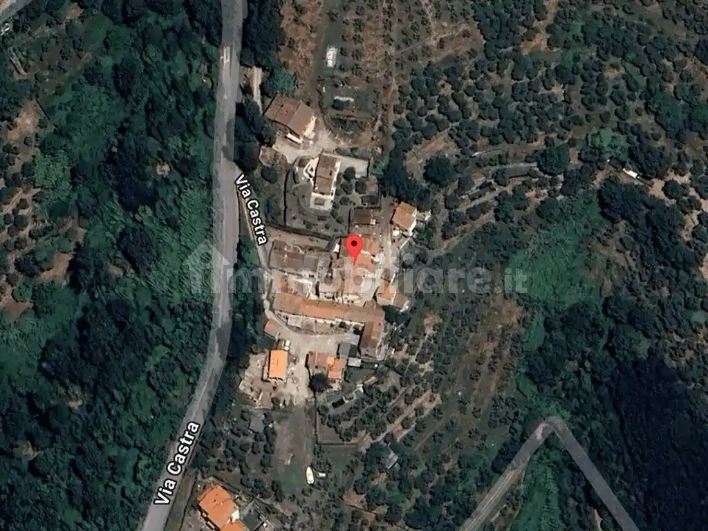 Appartamento in vendita a Capraia e Limite