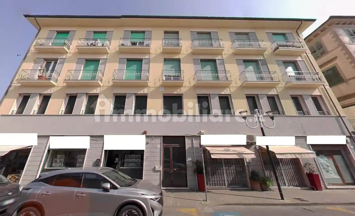 Appartamento in vendita a Viareggio
