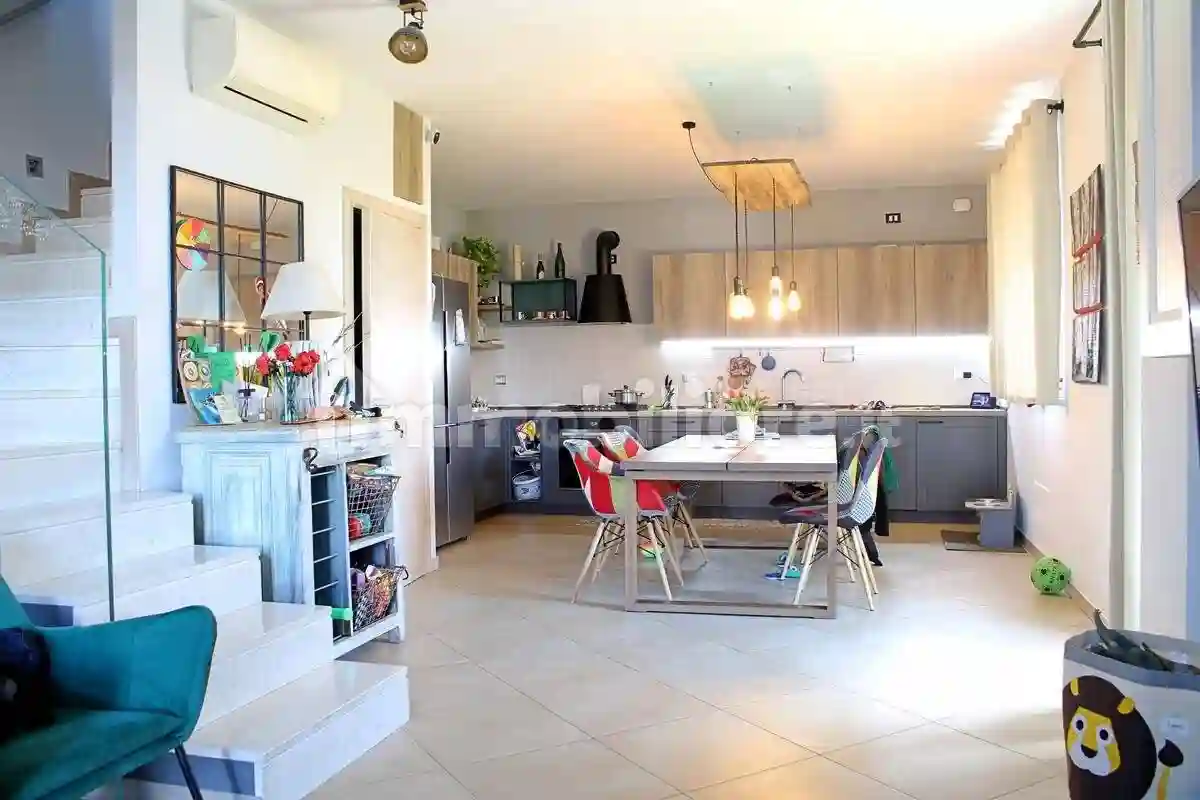 Casa indipendente - foto 2