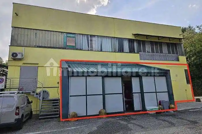 Appartamento in vendita a Vedano Olona