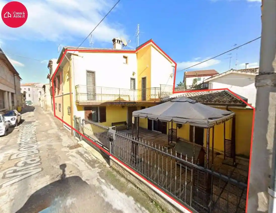 Casa indipendente in vendita a Macerata