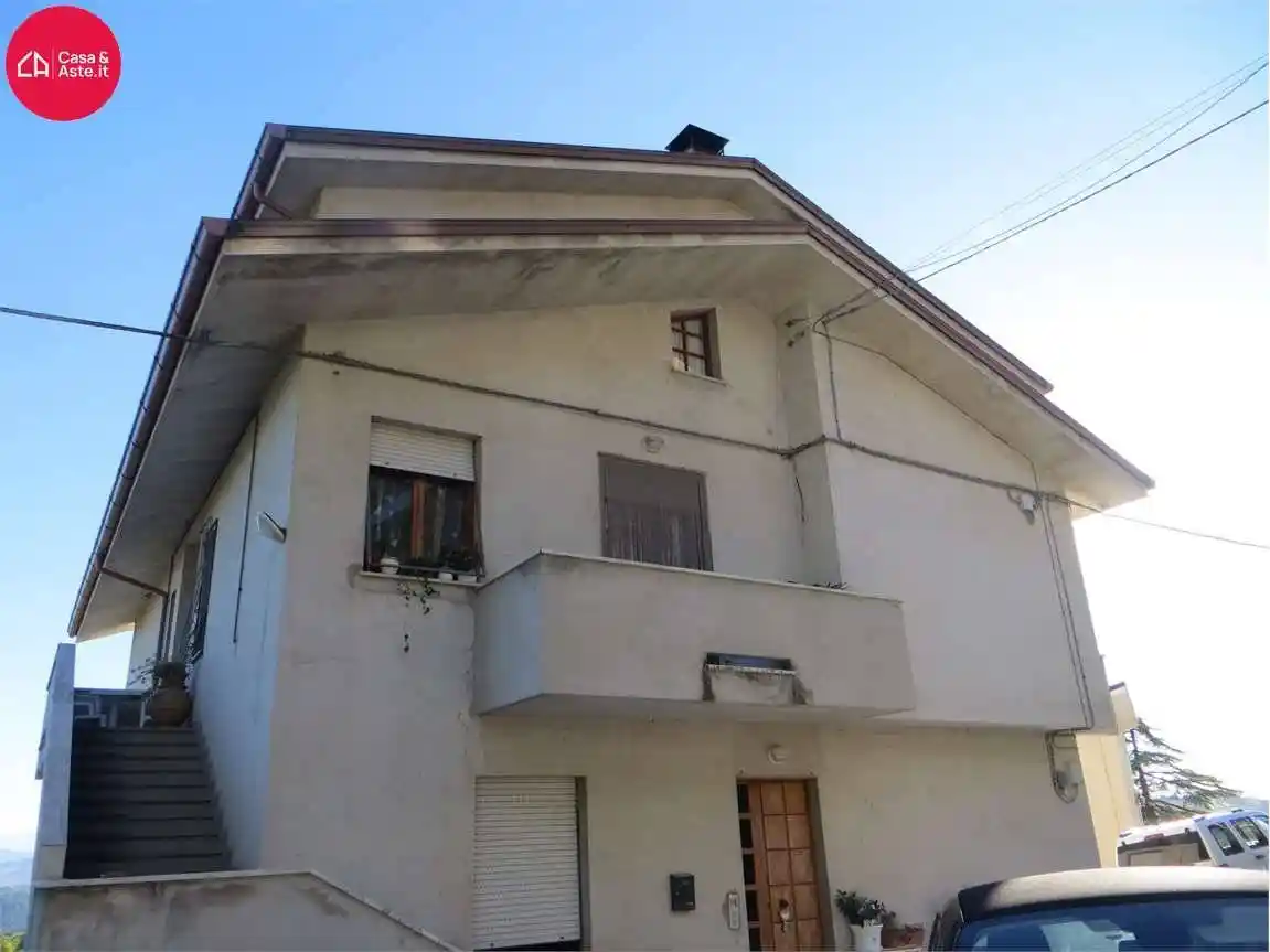 Villa in vendita a Montegiorgio