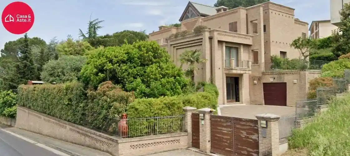 Villa in vendita a Montegranaro