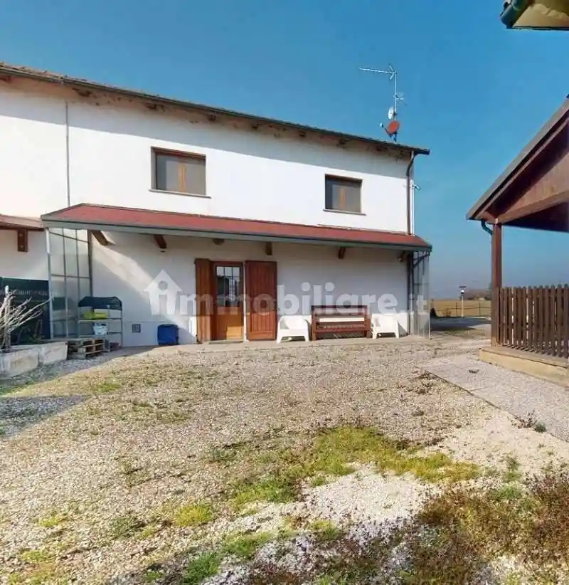 Casa indipendente in vendita a Medicina