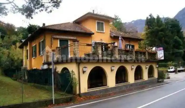 Appartamento in vendita a Castelveccana