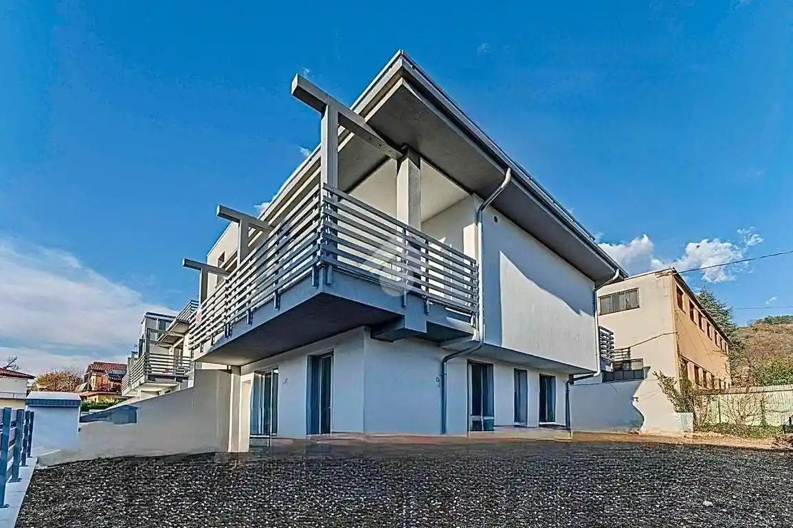 Appartamento in vendita a Bergamo