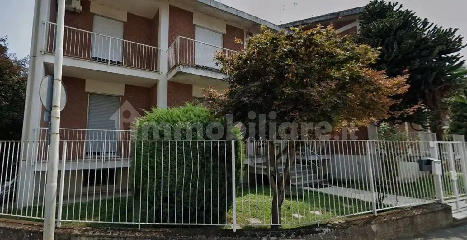 Appartamento in vendita a Vercelli