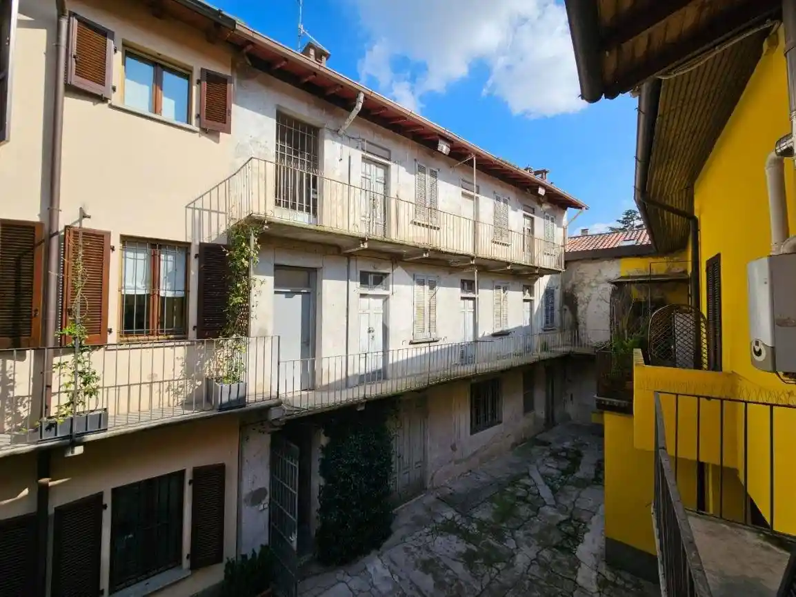 Rustico - Casale in vendita a Abbiategrasso